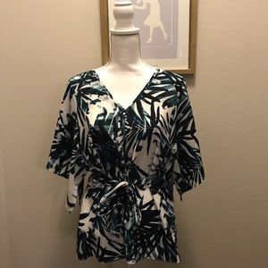 Banana Republic Palm Shirt sz Medium